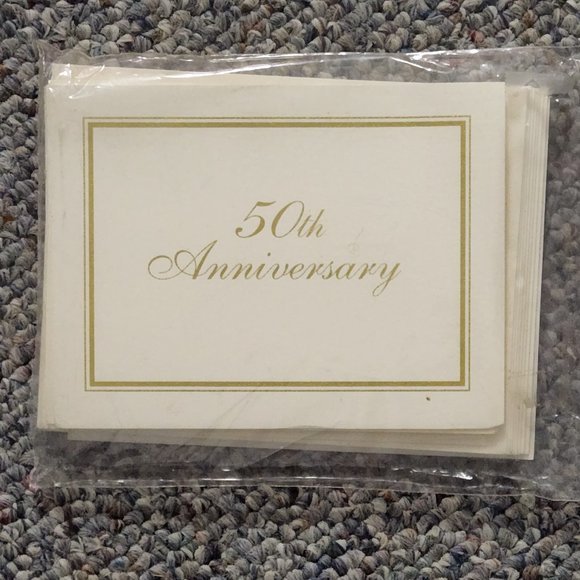 EIGHT 50TH ANNIVERSARY INVITATIONS WHITE WITH GOLD LETTERING NEW SEALED - Picture 1 of 2